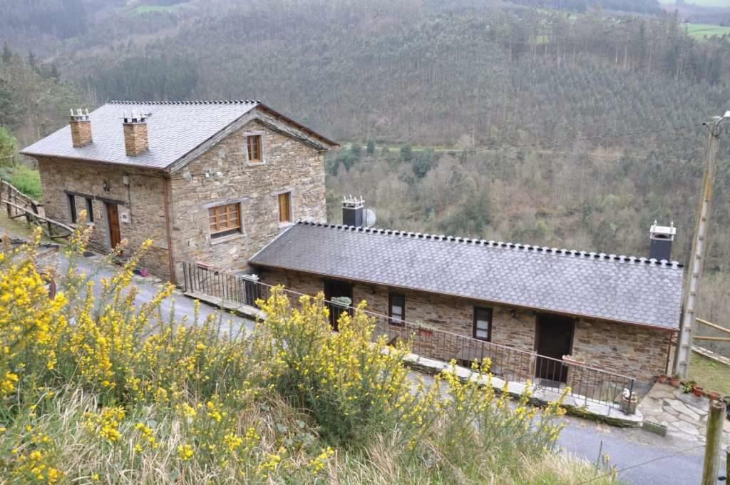 Apartamento Apartamento El Acebo San Tirso de Abres Exterior foto