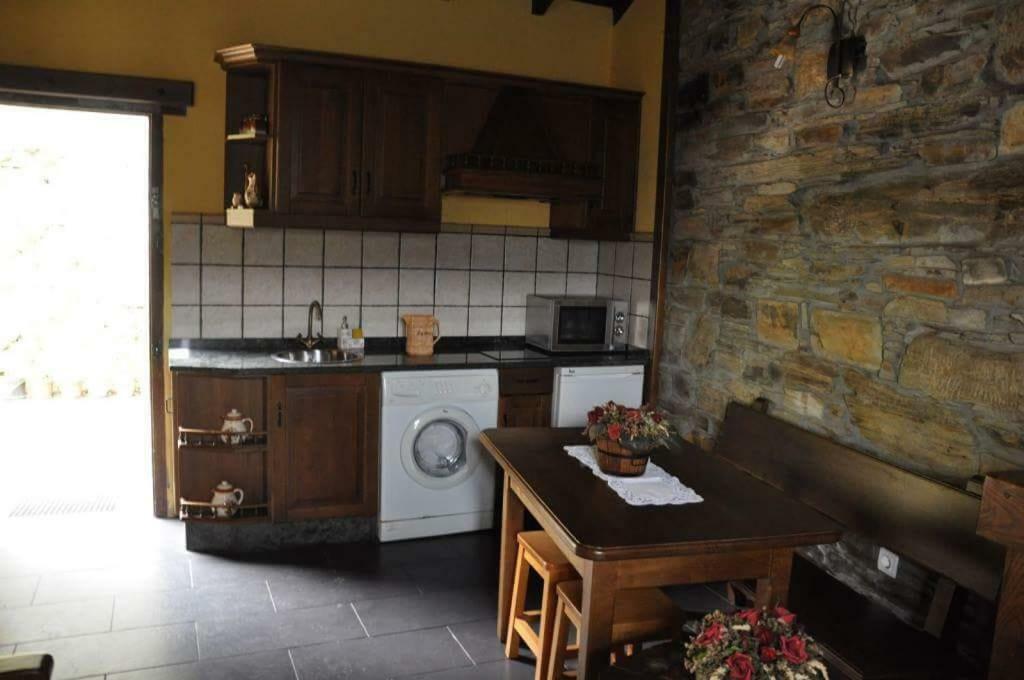 Apartamento Apartamento El Acebo San Tirso de Abres Exterior foto